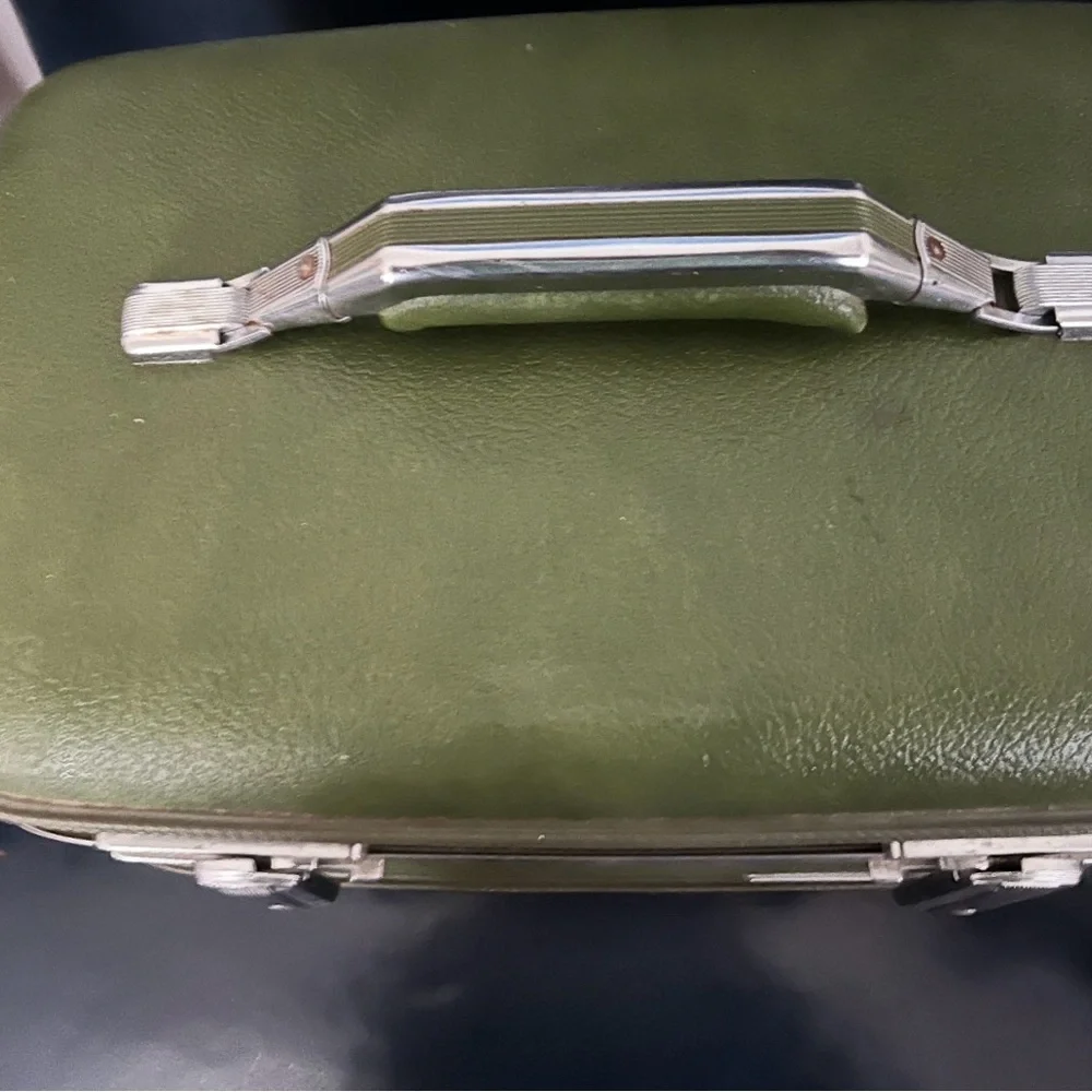 American Tourister Green Tourister Vintage Suitcase